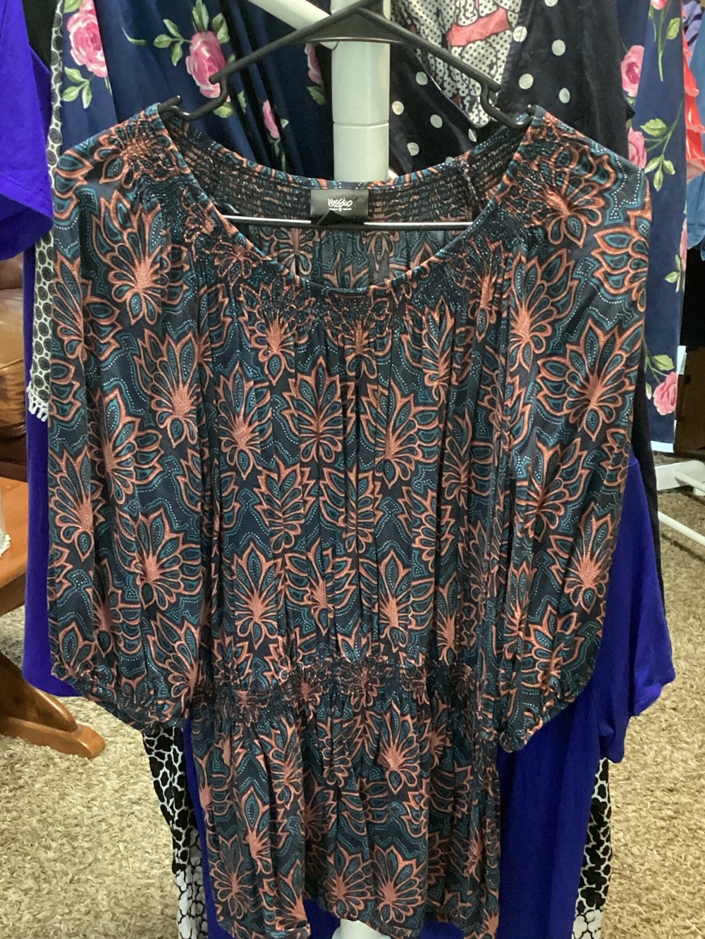 Mossino Women's Navy and Coral Floral Smocked Waist Blouse Size XXL